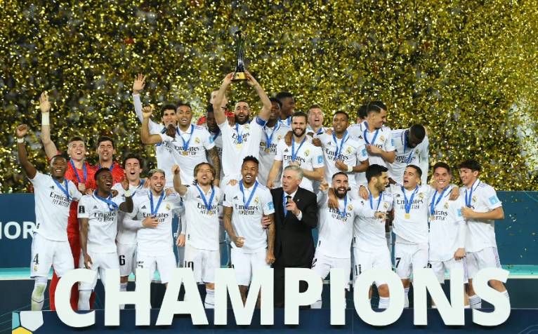 斯洛伐克主帅：意大利拿过六连胜却要去附加赛，这太荒谬了