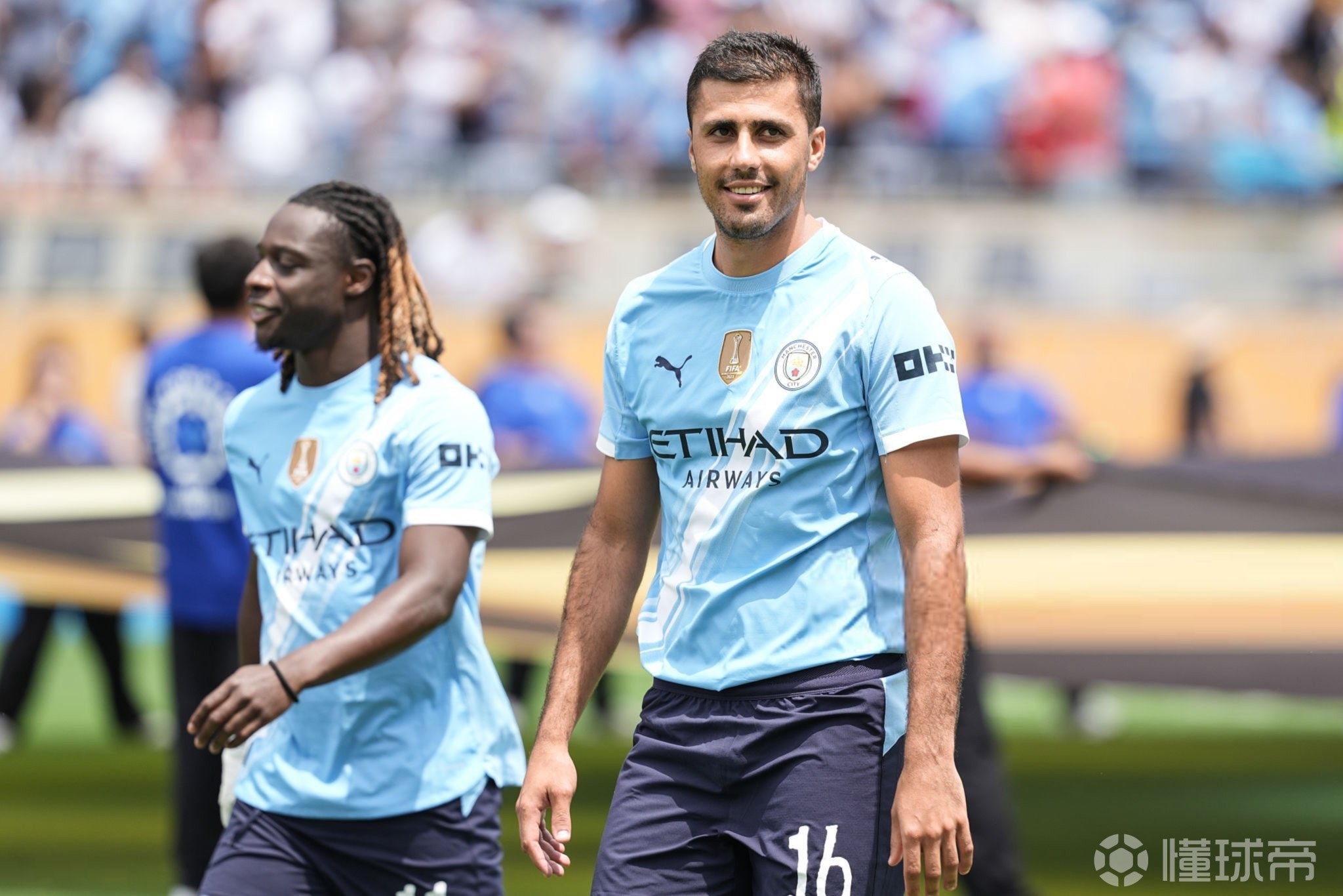 赖特抨击阿森纳球星，称其“形同虚设”应该“30分钟后就被换下”