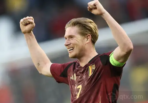 【壁纸】——拜仁慕尼黑：好久不见